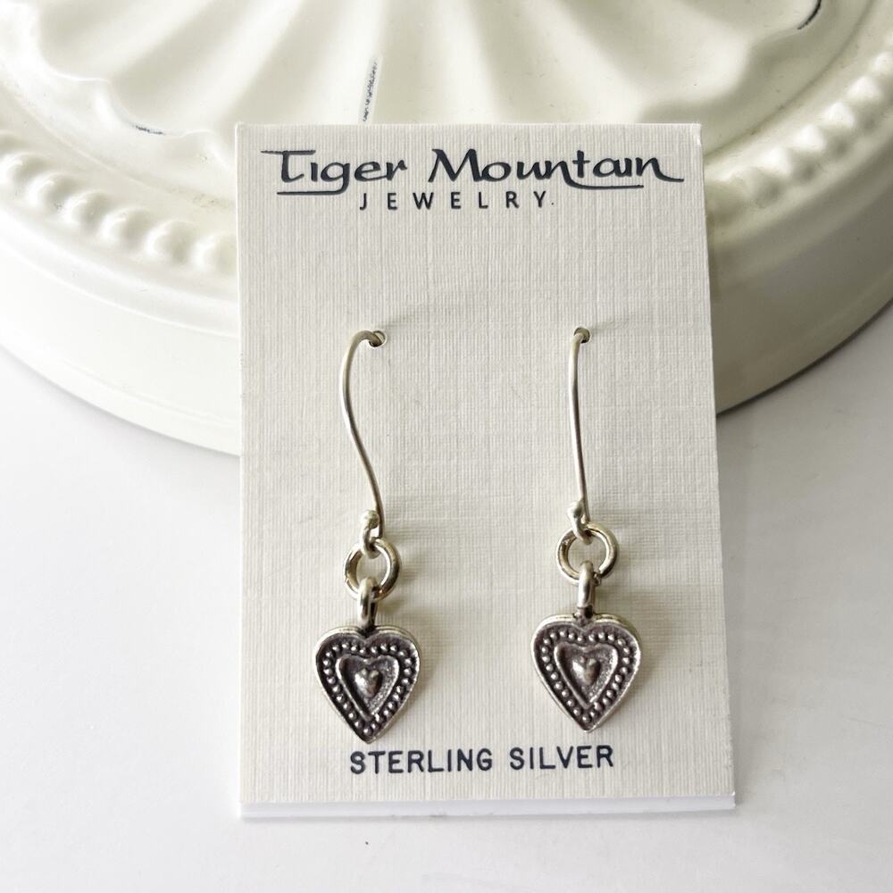 NEW Vintage Tiger Mountain Sterling Silver‎ Earrings Heart Dangle .925 Thailand